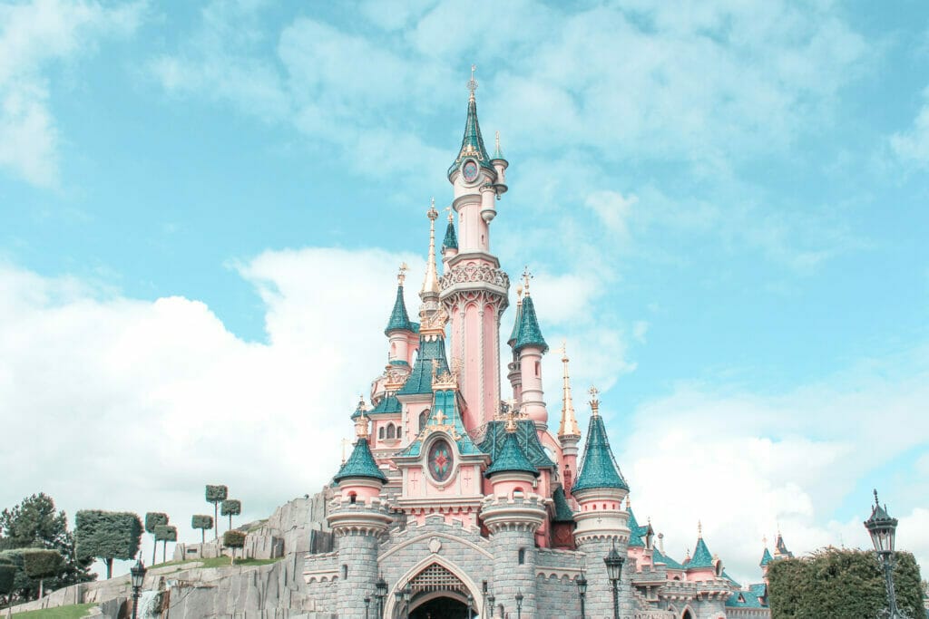 Planning a Disneyland Paris day trip? Here's everything you need to know, including my essential Disneyland Paris tips and tricks!